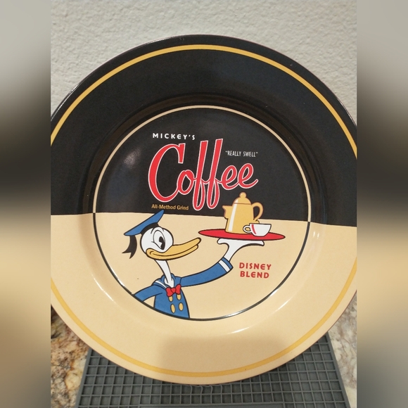 4 Mickey’s Coffee Disney Blend Really Swell Plates All-Method Grind Mouse Plates - Picture 5 of 15